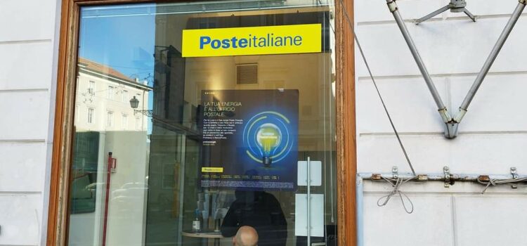 Poste, Luca Salvati e Giovanni Barbo, petizione per servizi a Trieste